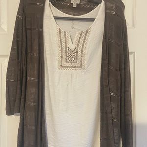 Two tops= one great outfit